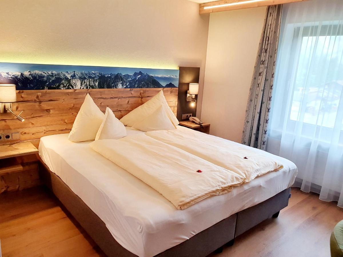 Raffl'S Hotel Лойташ Екстериор снимка