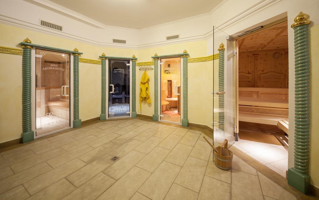 Raffl'S Hotel Лойташ Екстериор снимка