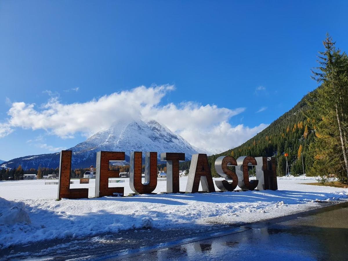 Raffl'S Hotel Лойташ Екстериор снимка